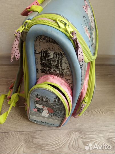 Школьный рюкзак