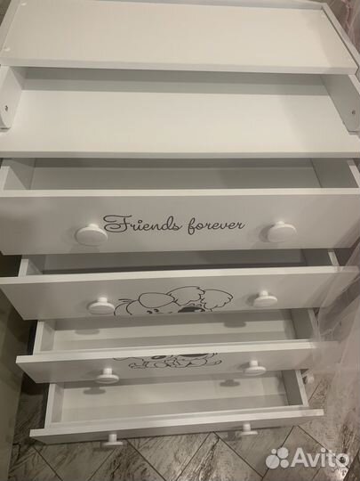 Кроватка и комод кокон бортики качеля мобиль