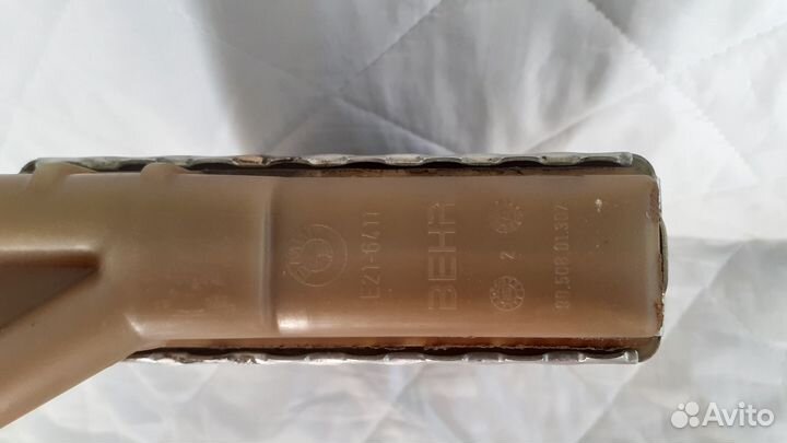 Радиатор водяной печки на бмв