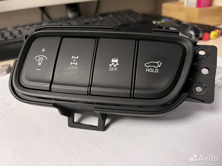 Блок кнопок hyundai Santa fe iv 4 TM