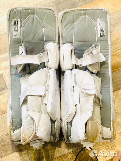 Вратарские щитки bauer