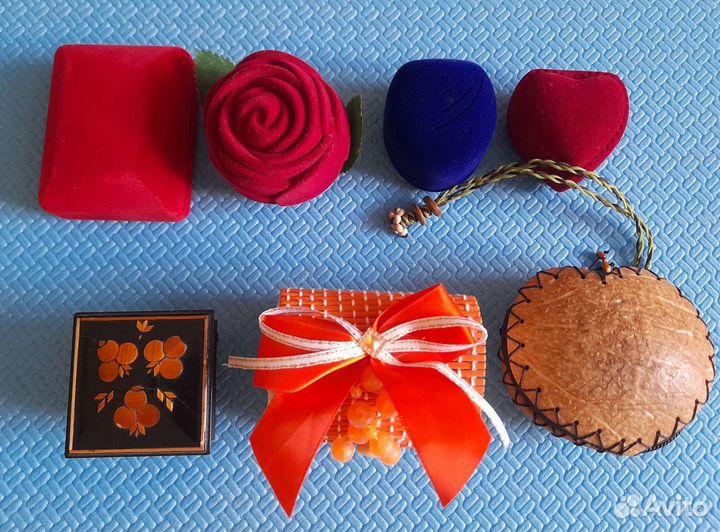 Коробочки для ювелирных изделий