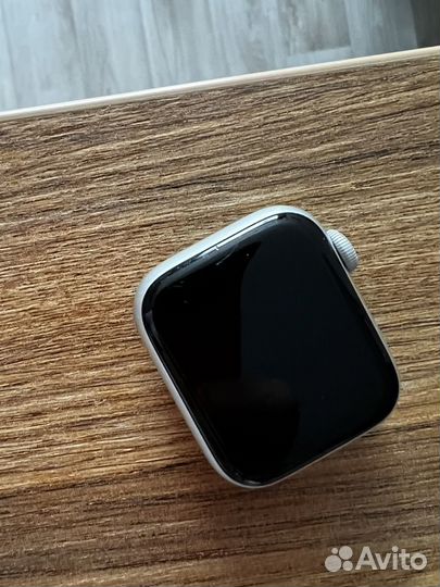 Часы apple watch series 5 40 mm