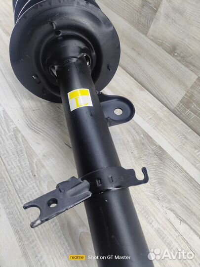 Амортизатор передний левый Haval Jolion