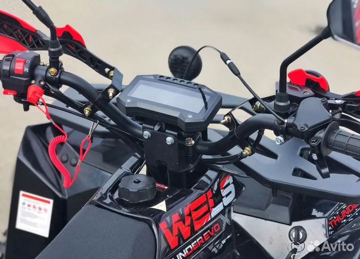 Квадроцикл Wels Thunder Evo Красный