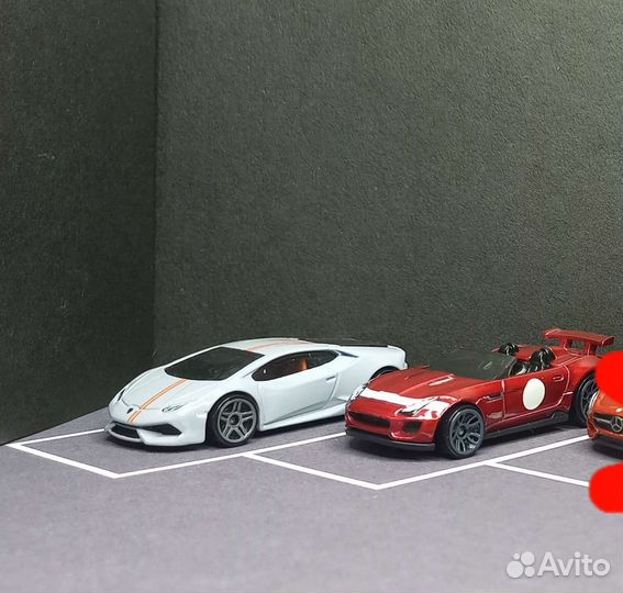 Hot Wheels, Matchbox по 100