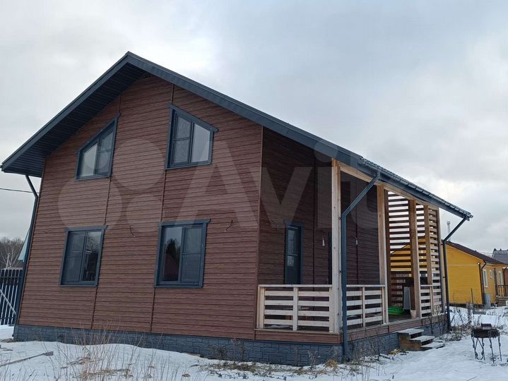 Дом 130 м² на участке 9 сот.