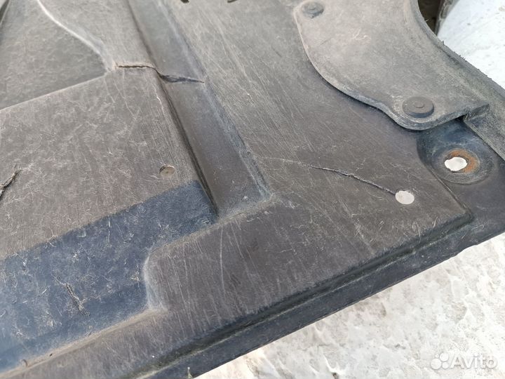 Защита картера Ауди А6 С5 4B0863823