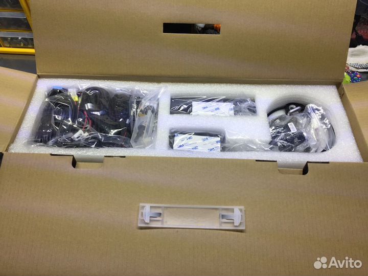 Электро Привод багажника Land Rover Discovery 5