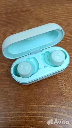 Беспроводные наушники jbl under armour мятные