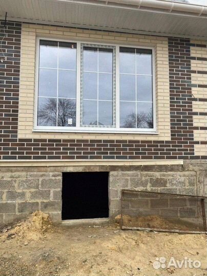 Окно трехстворчатое поворотное