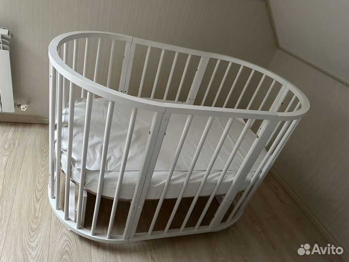 Детская кровать трансформер 7 в 1 с маятником