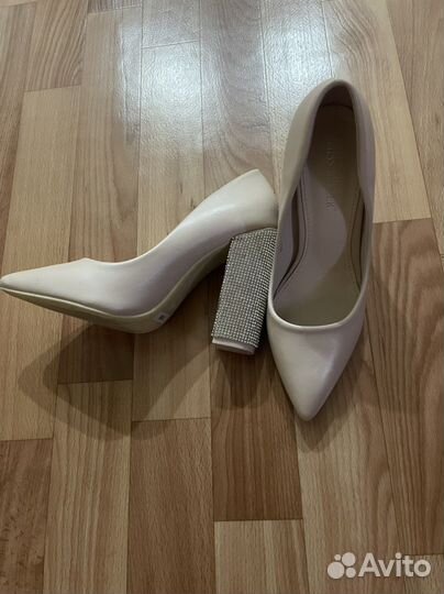 Туфли женские