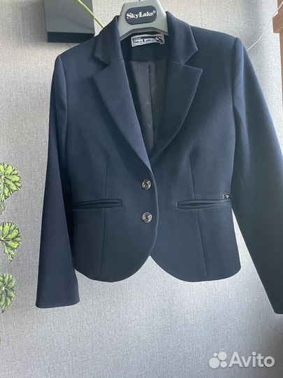 Пиджак для девочки 134