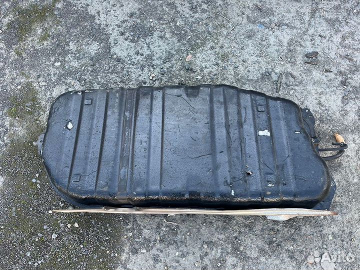 Бак топливный Б/У L08142110C