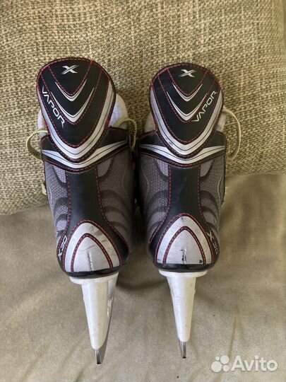 Хоккейные коньки bauer