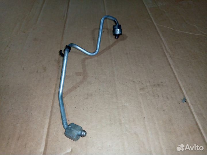 Трубка топливная Touareg q7 3.0 tdi