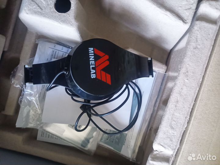 Металлоискатель minelab equinox 600 бу