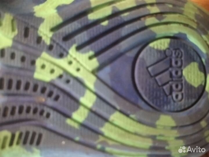 Кроссовки для мальчика 26р