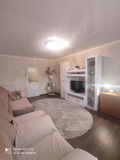 2-к. квартира, 61 м², 5/5 эт.