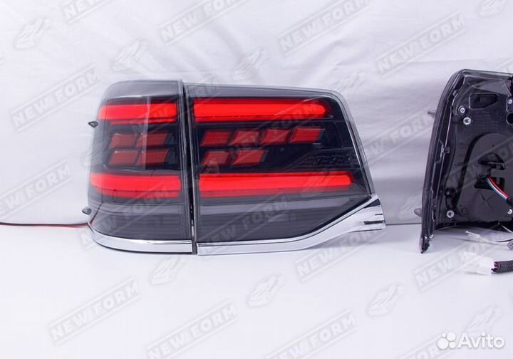 Фонари стиль Lexus Toyota Land Cruiser 200 рест