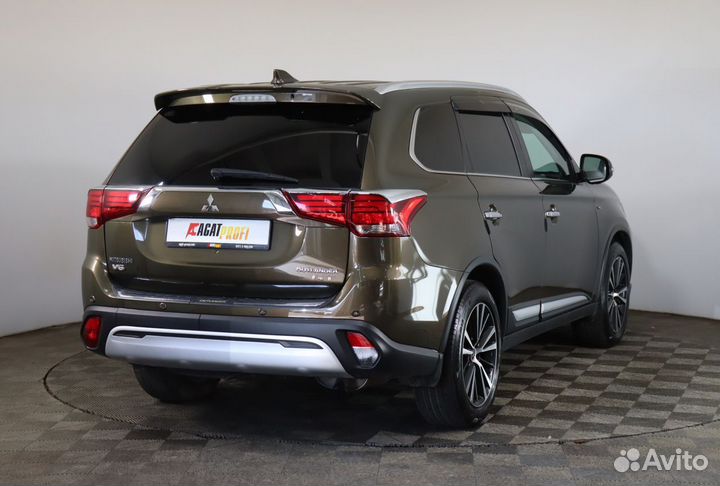 Mitsubishi Outlander 3.0 AT, 2019, 125 100 км