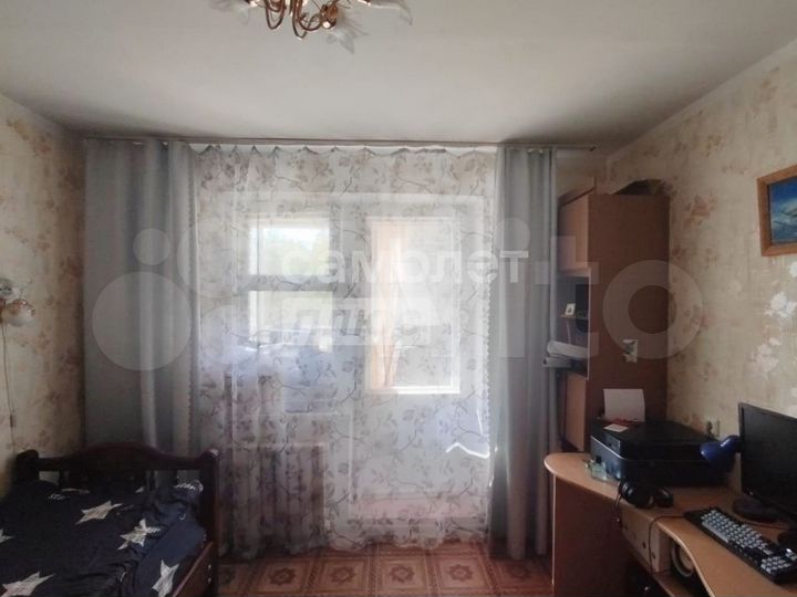 2-к. квартира, 61 м², 1/10 эт.