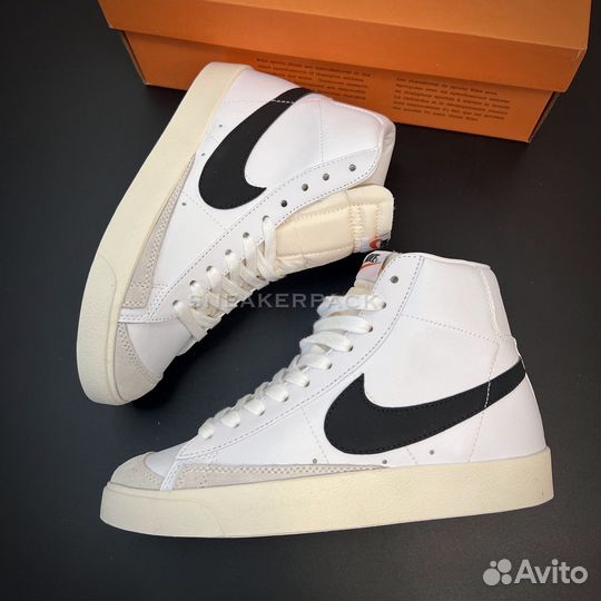 Nike Blazer mid 77