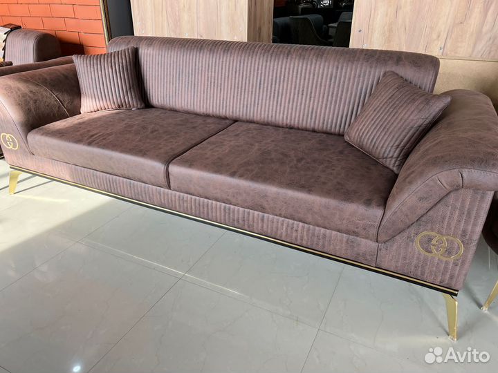 Диван и кресла