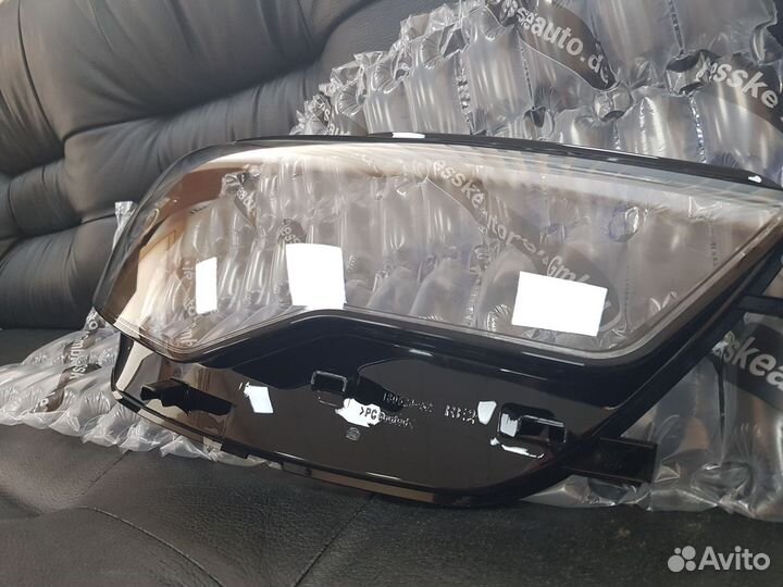 Левое стекло фары Audi A6 C7 / Ауди А6 С7 2011-14