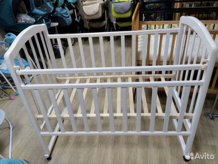 Кровать-качалка-колесо