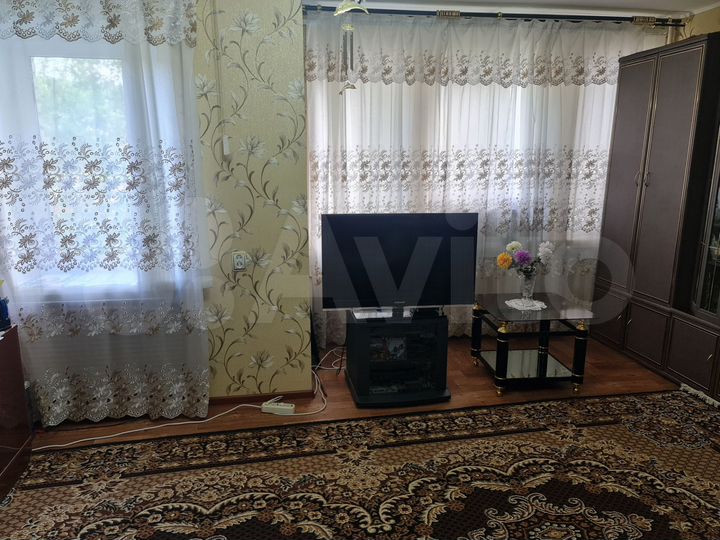 3-к. квартира, 79 м², 2/5 эт.