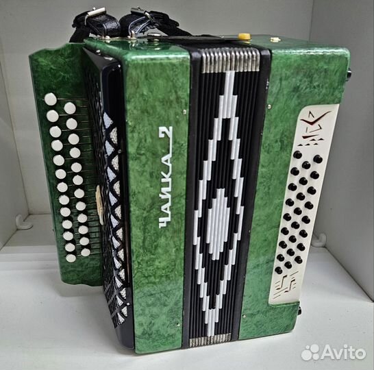 Гармонь Чайка 2