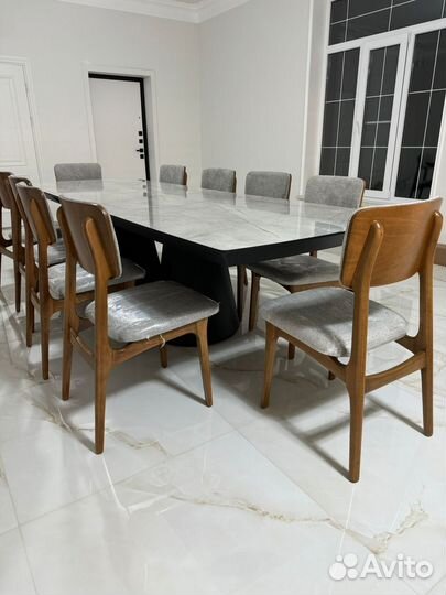 Стол и стулья комплект