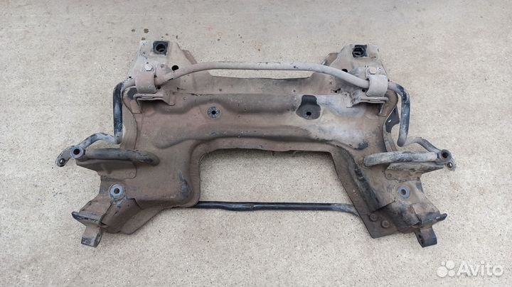 Подрамник Балка передней подвески Пежо 207