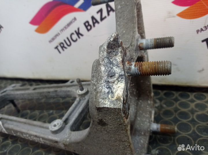 Кронштейн блоков управления шасси