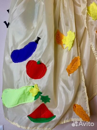 Костюм (накидка) на праздник Осени