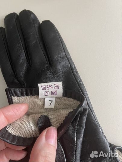 Перчатки женские кожаные новые