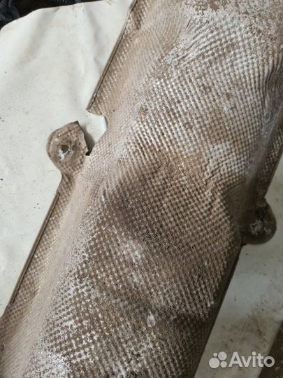 Тепловой экран Renault Fluence седан M4R 2011