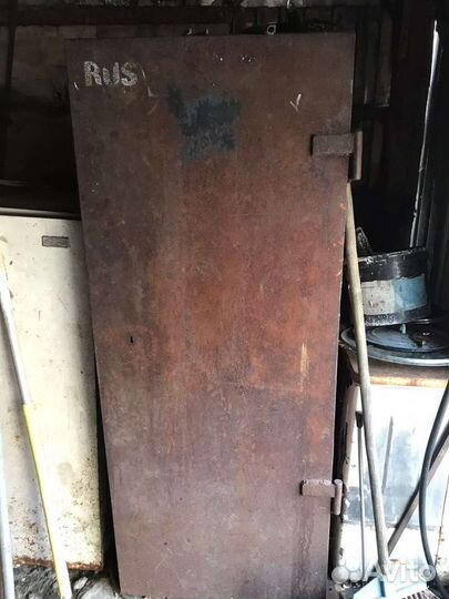 Оружейный сейф