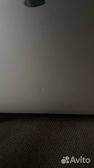Apple MacBook Pro 13 (2018) i5 2018 8Gb SSD 512гб