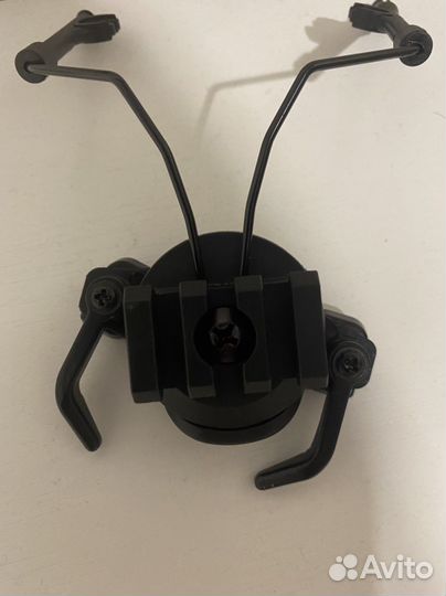 Крепление для активных наушников на шлем