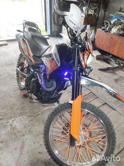 Racer panther 300