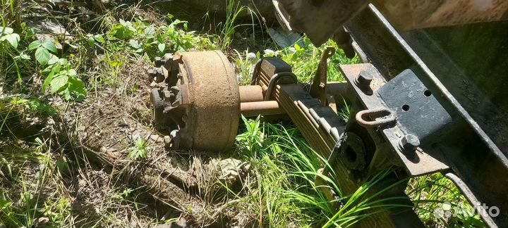 Ось со ступицами, балка для прицепа, телеги