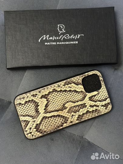 Чехол на iPhone 11 pro