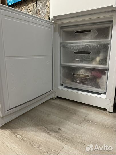 Холодильник indesit бу