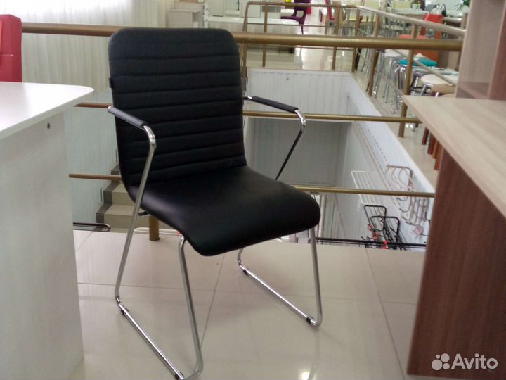 Компьютерное кресло