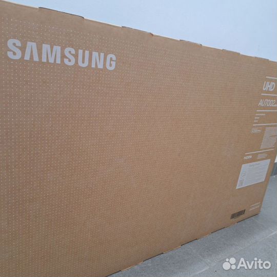 Samsung 43 дюйма, 4к смарт телевизор