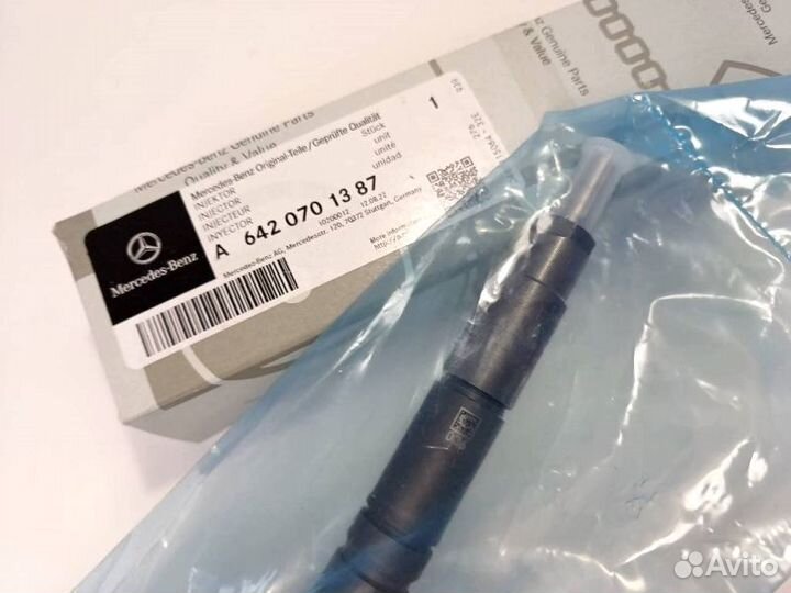 Форсунка топливная Mercedes-Benz A6420701387