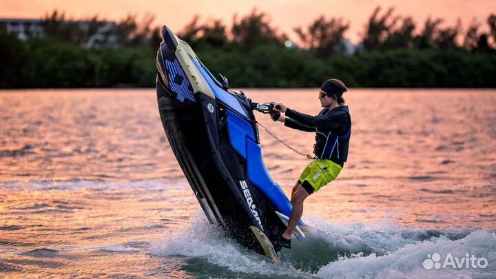 Гидроцикл BRP SEA-DOO Spark Trixx 2025 года
